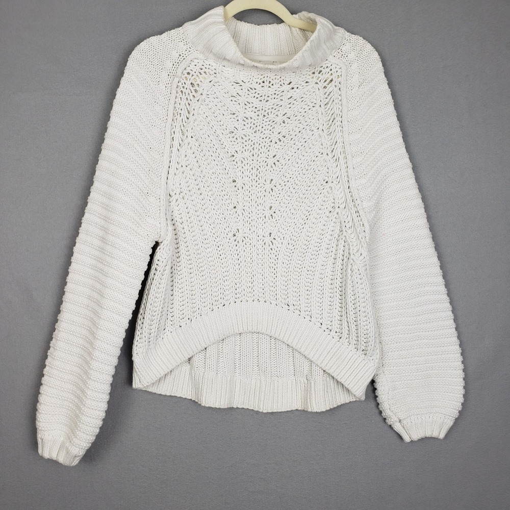 Free People Size S Sweetheart Sweater White Chunky‎ Cable Knit Oversized Comfy